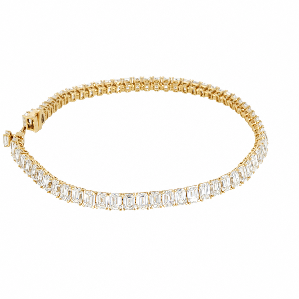 Bracelet with pure white background
